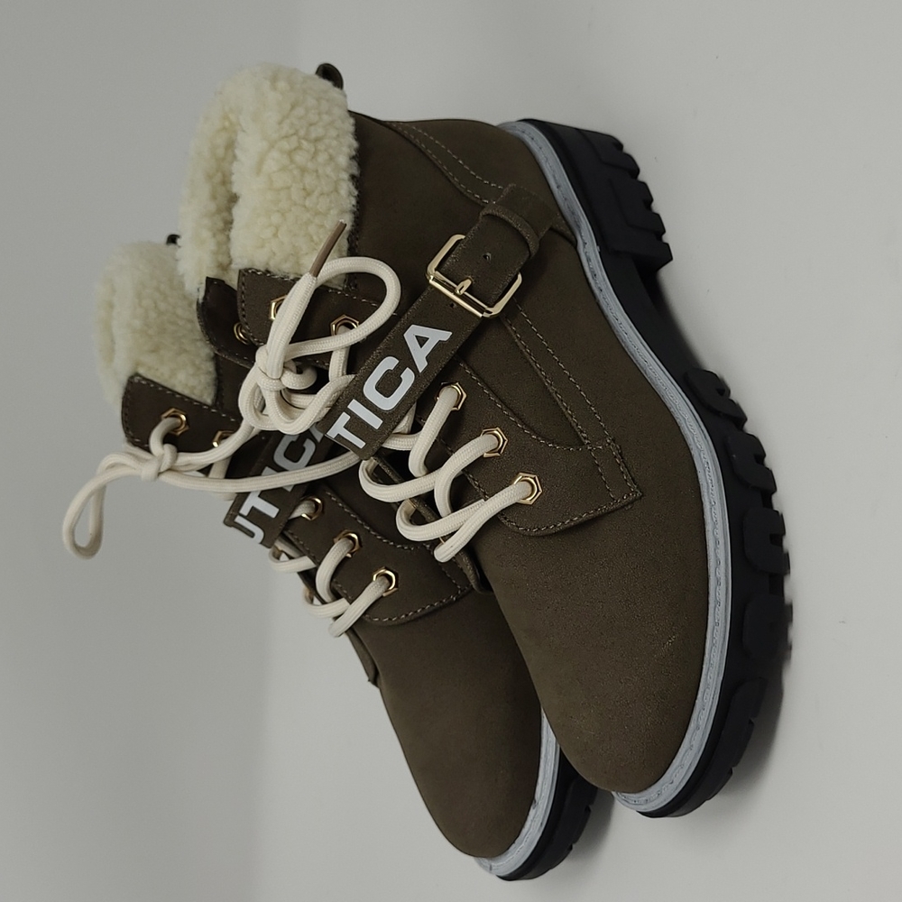 Náutica Evona faux fur Combat Boots 6.5